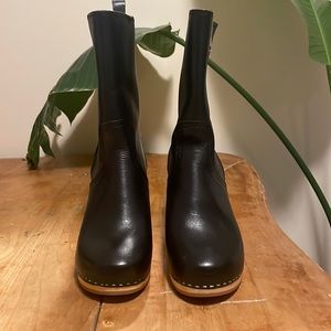Leather clog boots